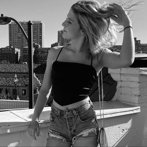 Meet your Posher, Ashley